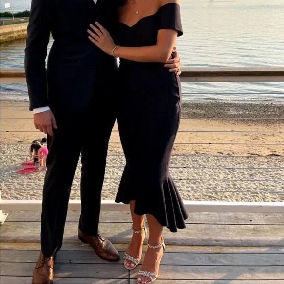 Bundle of 5 dresses! 5 for $100 - Picture 5 of 14